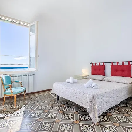 Appartamento Hostdomus-marine Sea View Finale Ligure