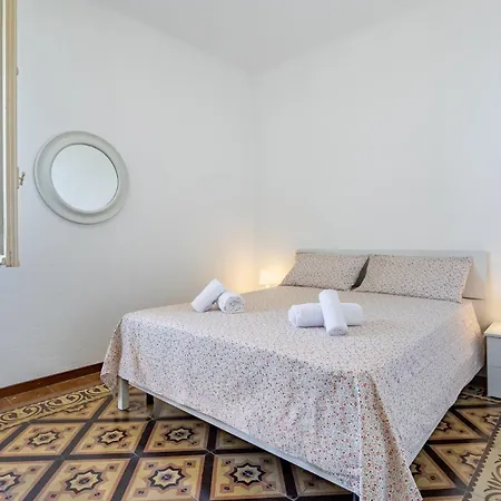 Apartment Hostdomus-marine Sea View *
