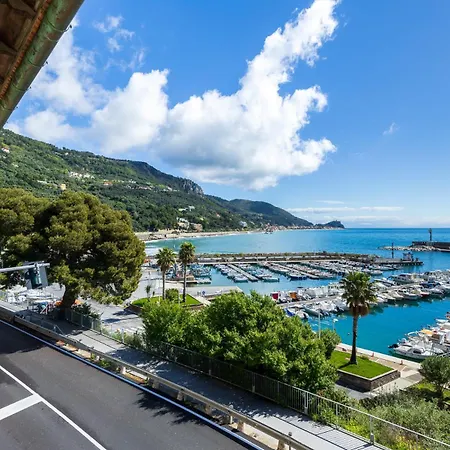 Hostdomus-marine Sea View Apartment *